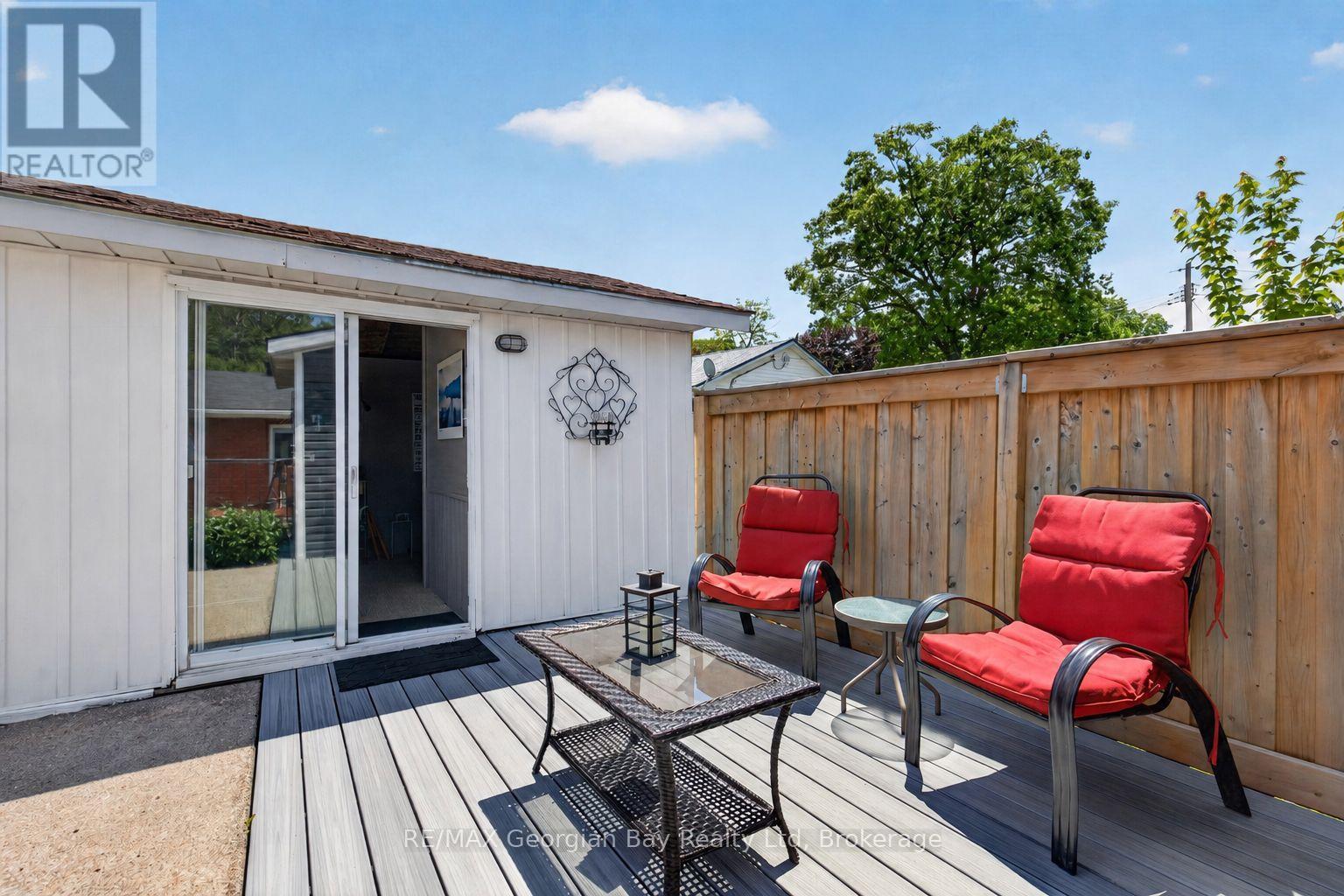 71 Lorne Avenue, Penetanguishene, Ontario  L9M 1H8 - Photo 43 - S13461008