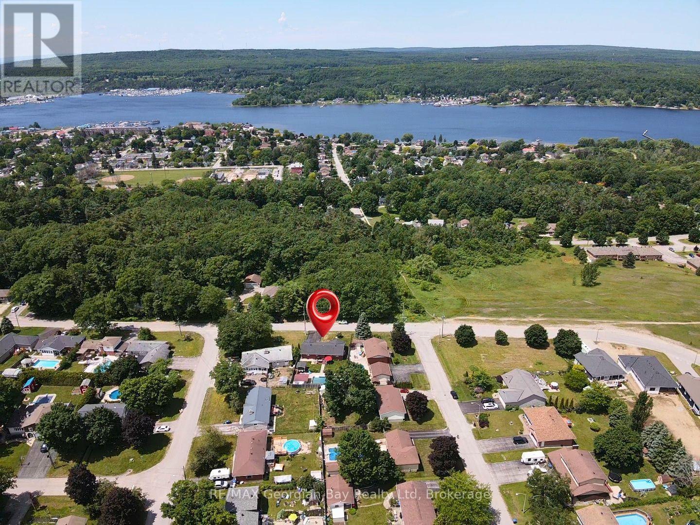 71 Lorne Avenue, Penetanguishene, Ontario  L9M 1H8 - Photo 48 - S13461008