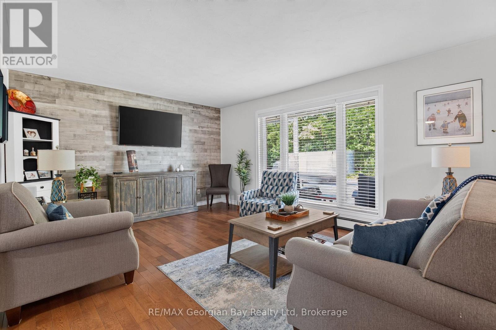 71 Lorne Avenue, Penetanguishene, Ontario  L9M 1H8 - Photo 6 - S13461008