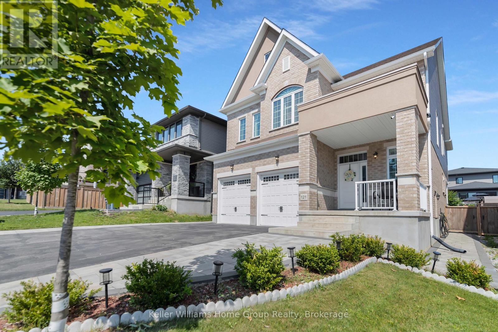121 Lovett Lane, Guelph, Ontario  N1G 0H1 - Photo 4 - X13461230