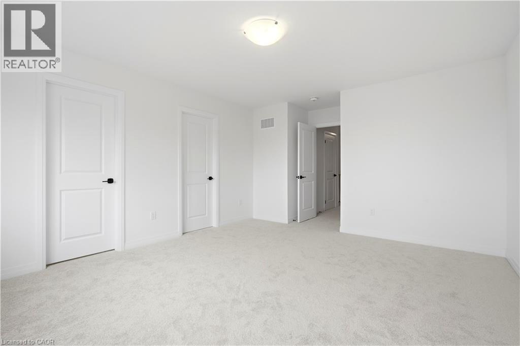 14 Hepburn Place N, Stratford, Ontario  N5A 0M3 - Photo 15 - 40839654