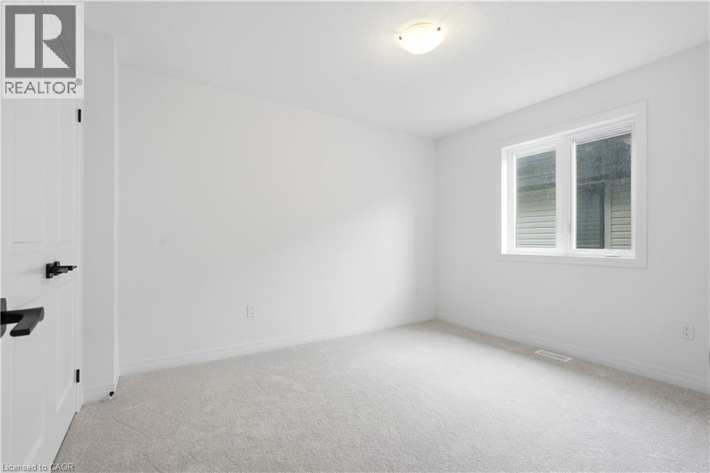 14 Hepburn Place N, Stratford, Ontario  N5A 0M3 - Photo 26 - 40839654
