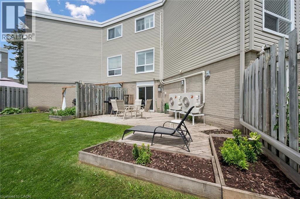 60 Elmsdale Drive Unit# 25, Kitchener, Ontario  N2E 2G4 - Photo 26 - 40840019