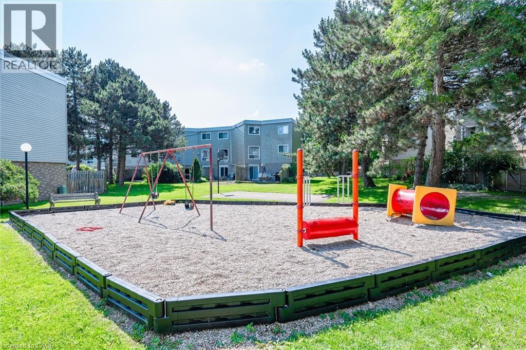 60 Elmsdale Drive Unit# 25, Kitchener, Ontario  N2E 2G4 - Photo 30 - 40840019