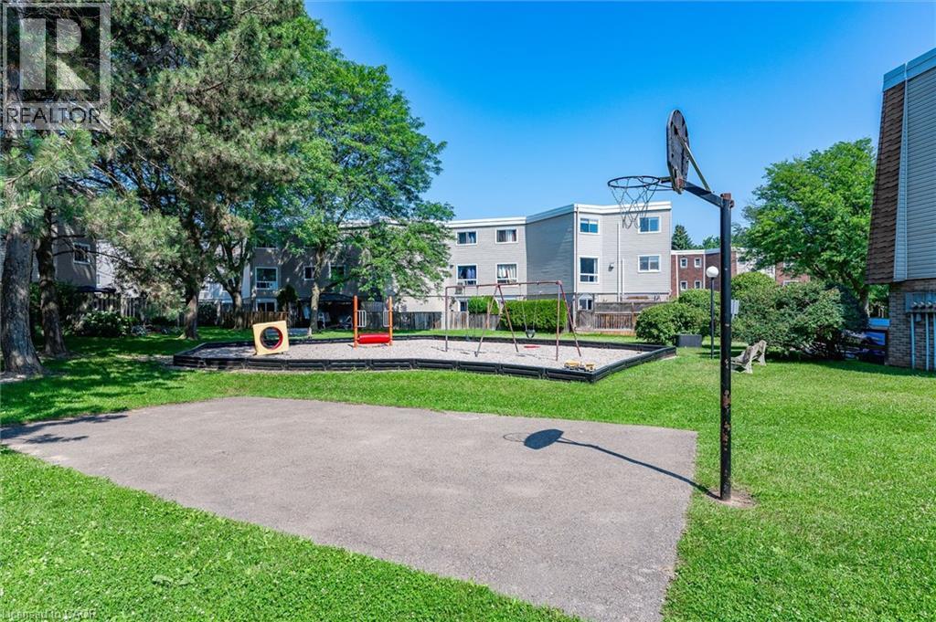 60 Elmsdale Drive Unit# 25, Kitchener, Ontario  N2E 2G4 - Photo 31 - 40840019