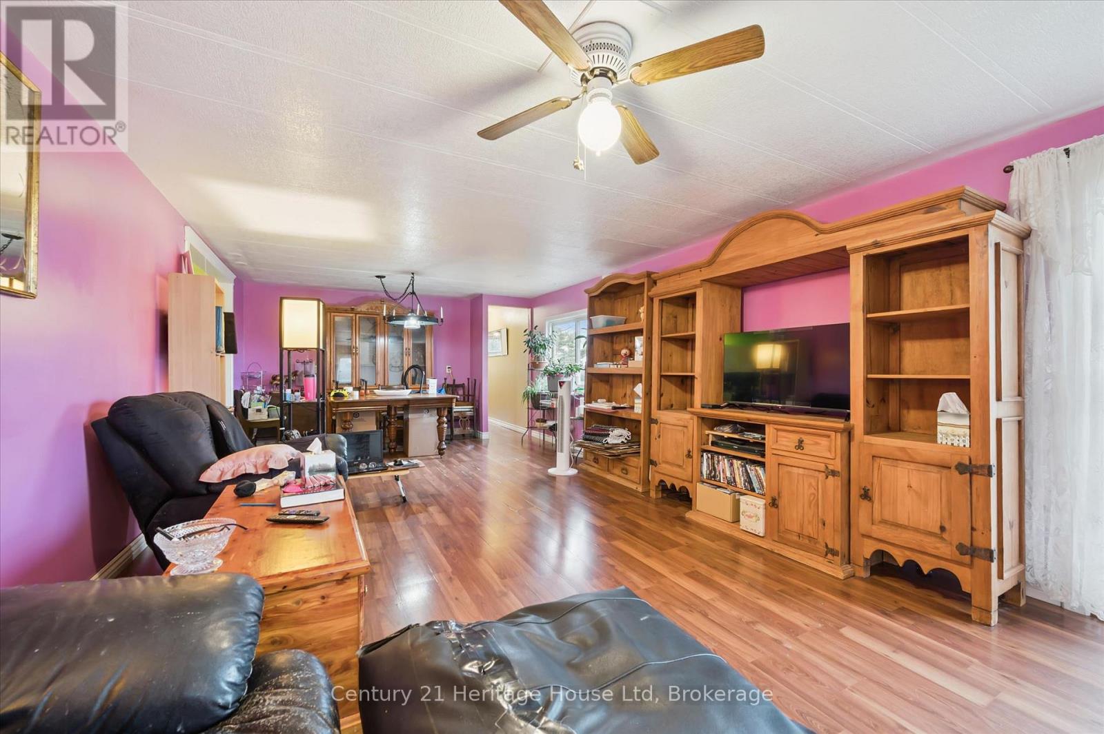 25 Fourth Avenue, Wellington North, Ontario  N0G 2K0 - Photo 12 - X13461662