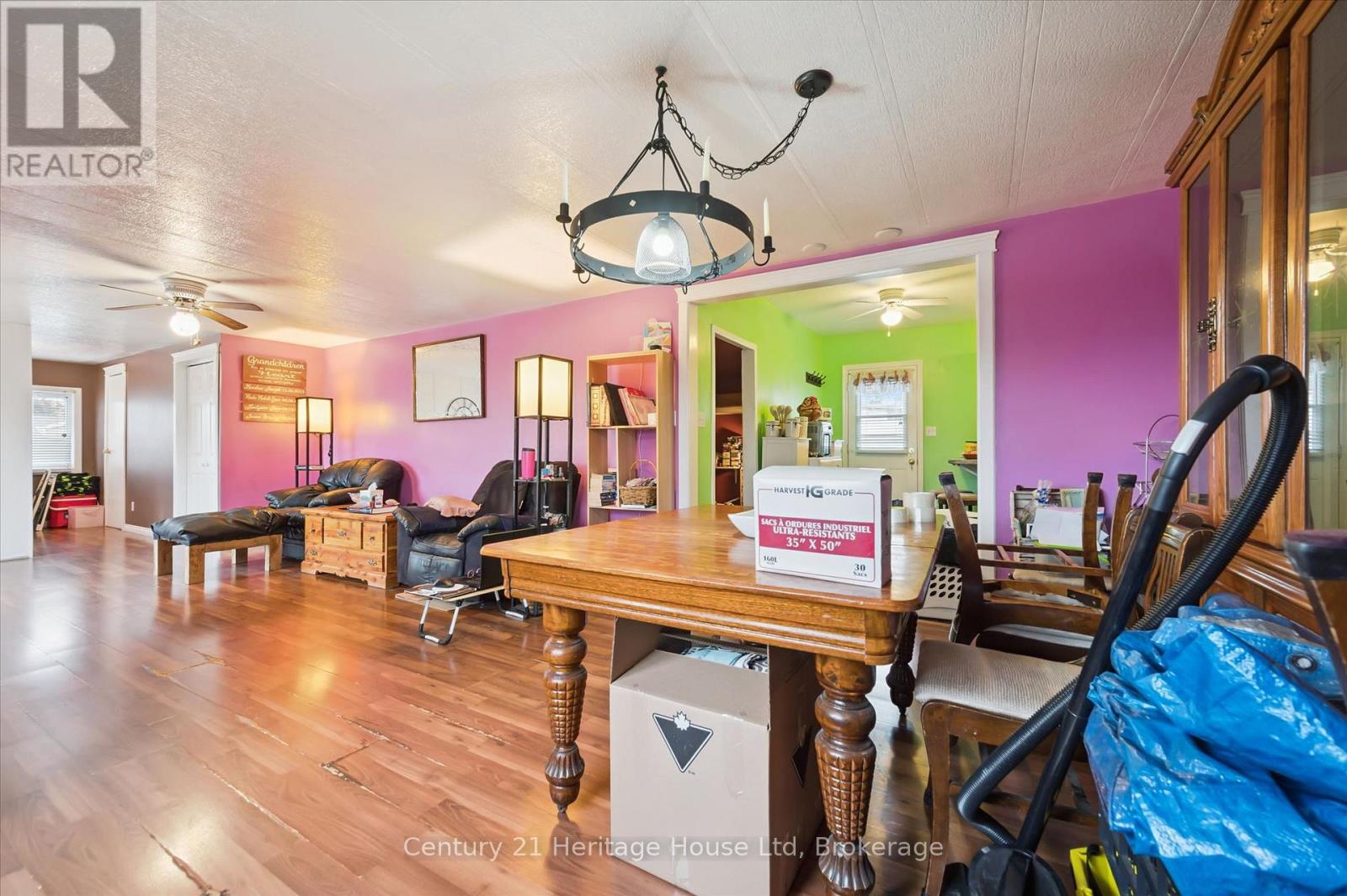 25 Fourth Avenue, Wellington North, Ontario  N0G 2K0 - Photo 15 - X13461662