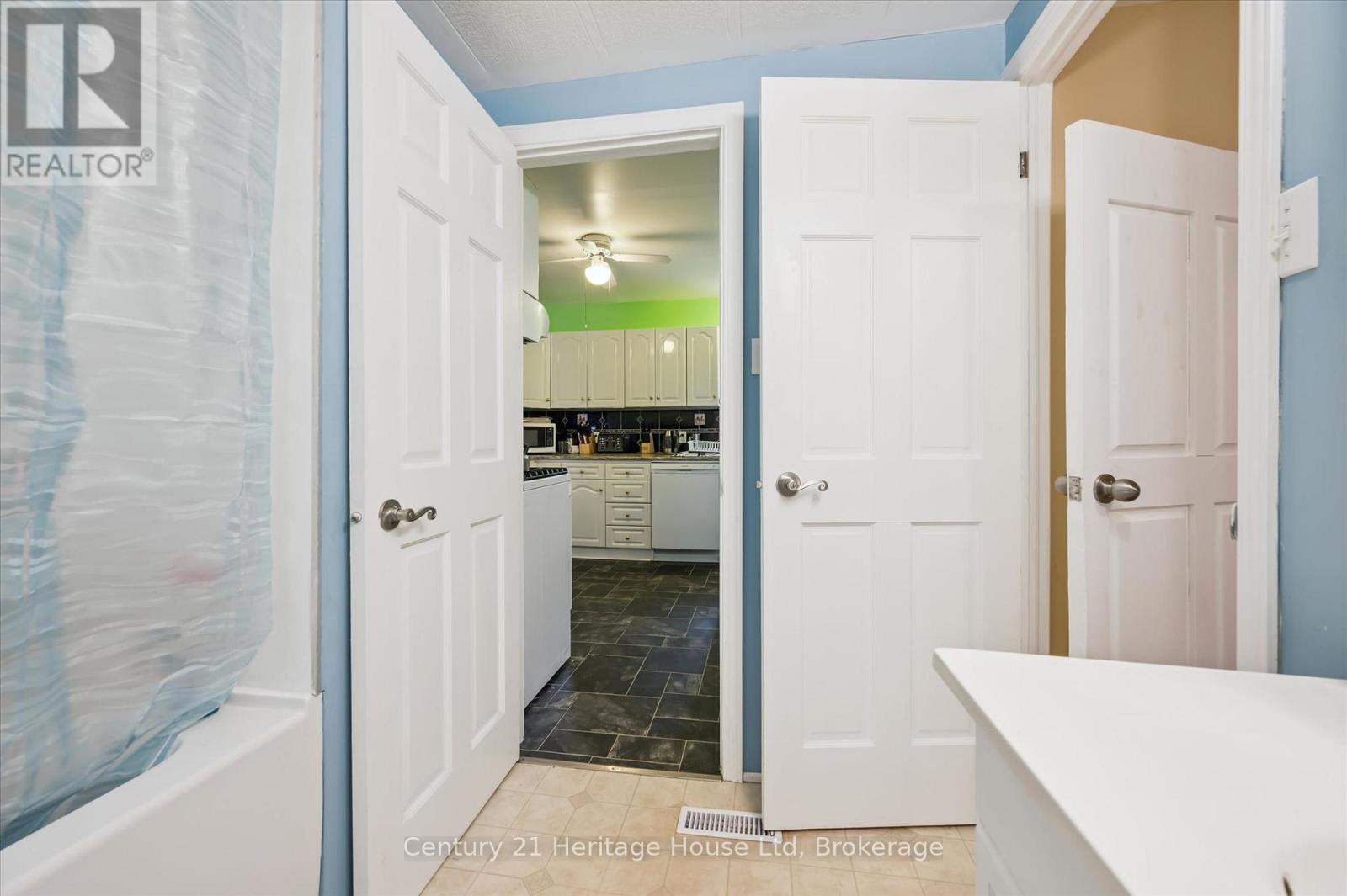 25 Fourth Avenue, Wellington North, Ontario  N0G 2K0 - Photo 24 - X13461662