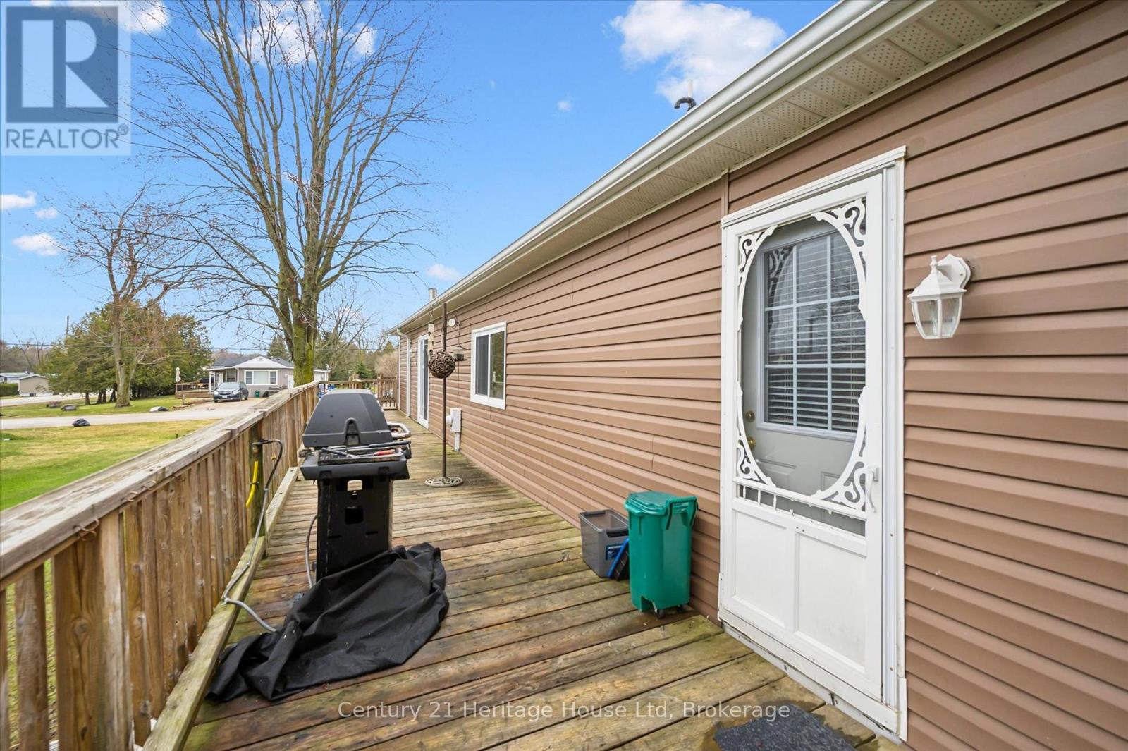 25 Fourth Avenue, Wellington North, Ontario  N0G 2K0 - Photo 31 - X13461662
