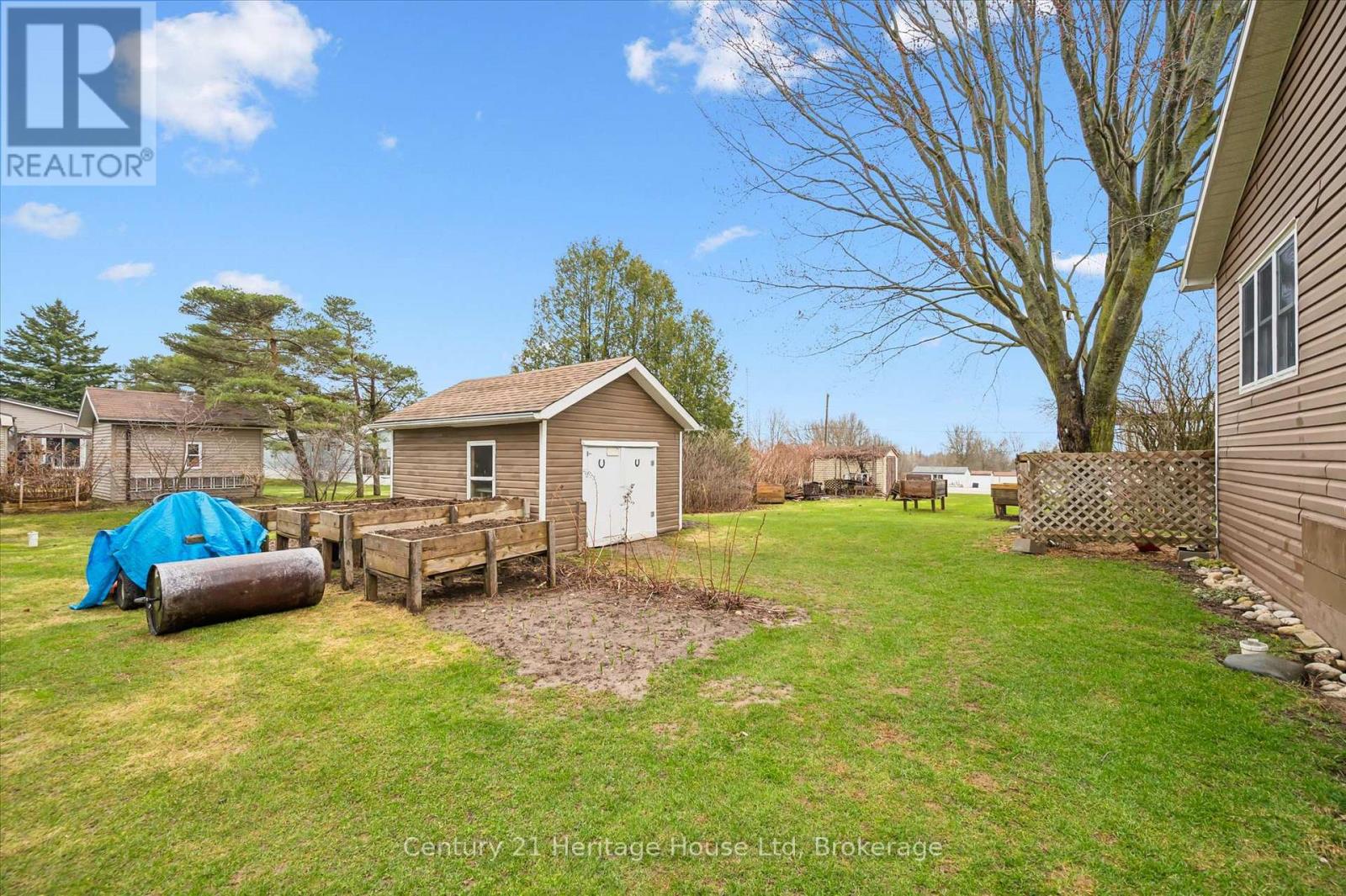 25 Fourth Avenue, Wellington North, Ontario  N0G 2K0 - Photo 35 - X13461662