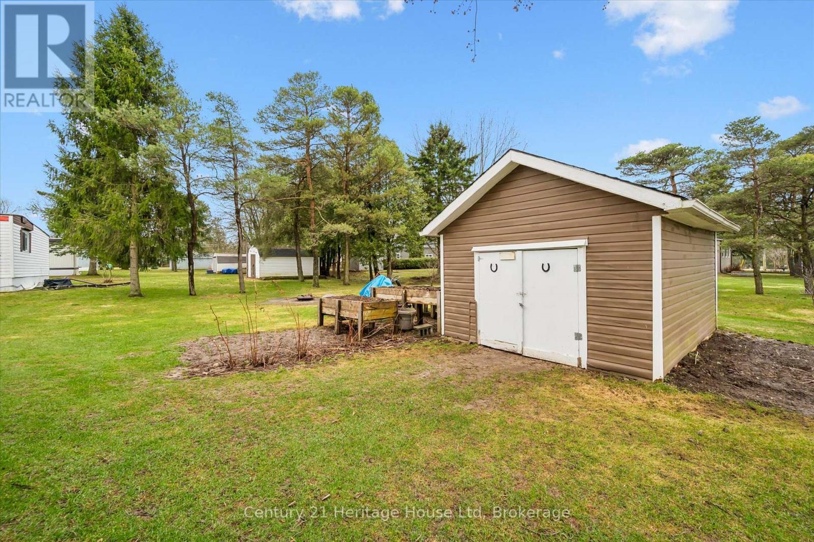 25 Fourth Avenue, Wellington North, Ontario  N0G 2K0 - Photo 36 - X13461662