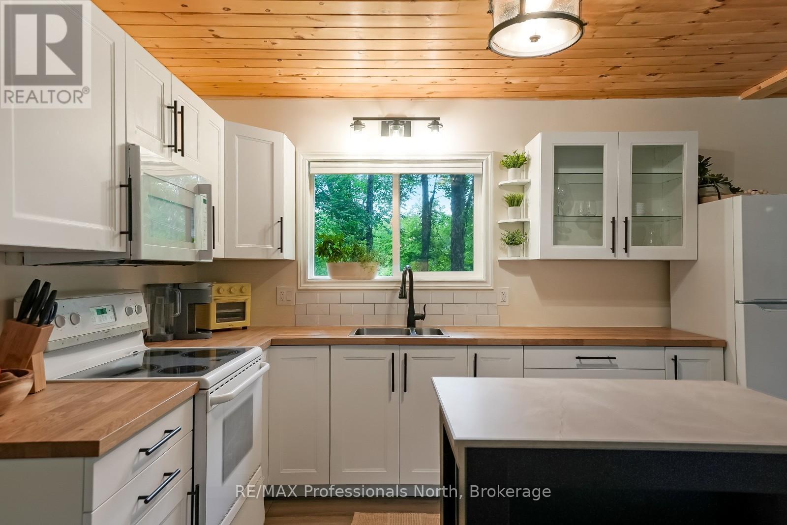 1534 Salerno Lake Road, Highlands East, Ontario  K0M 1X0 - Photo 13 - X13461928