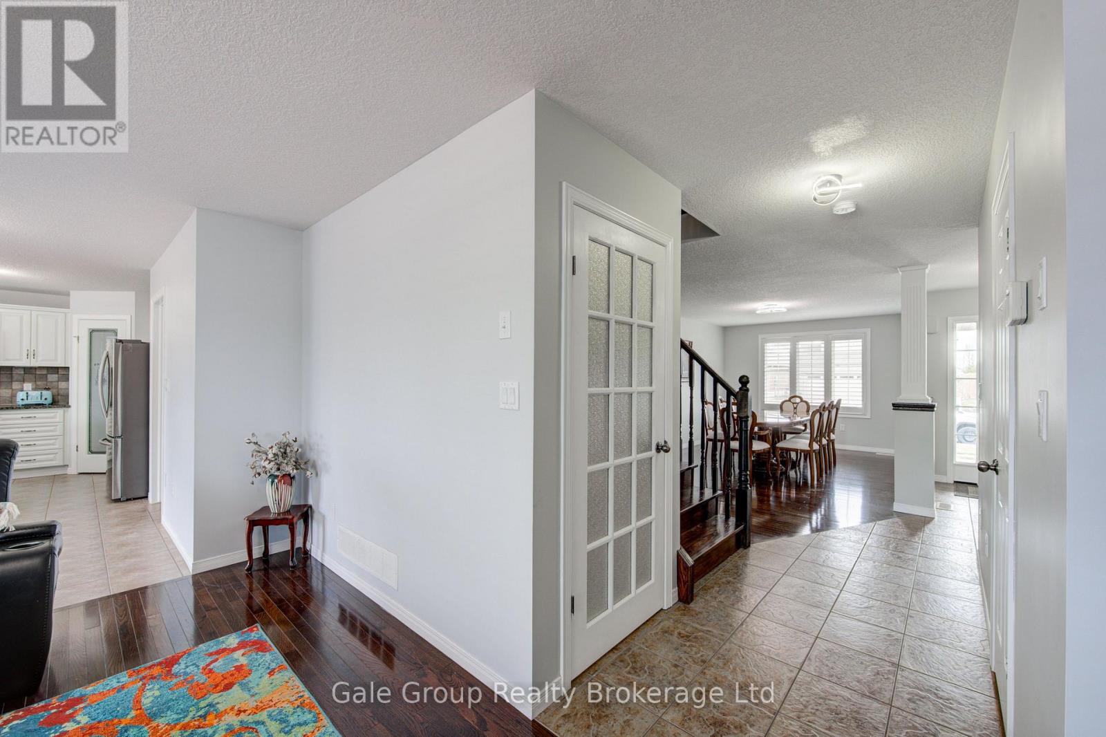 386 Fairway Road, Woodstock, Ontario  N4T 0E1 - Photo 8 - X13462134