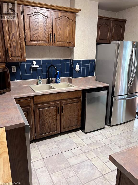 473 Woodview Road Unit# 2, Burlington, Ontario  L7N 2Z9 - Photo 7 - 40841093