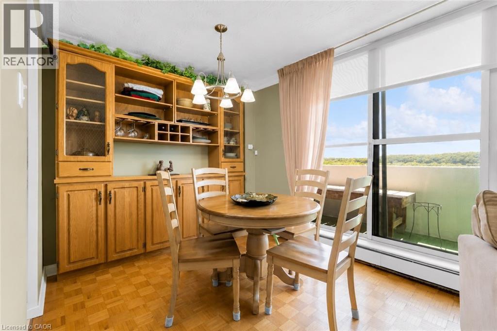 35 Towering Heights Boulevard Unit# 1007, St. Catharines, Ontario  L2T 3G8 - Photo 7 - 40840644