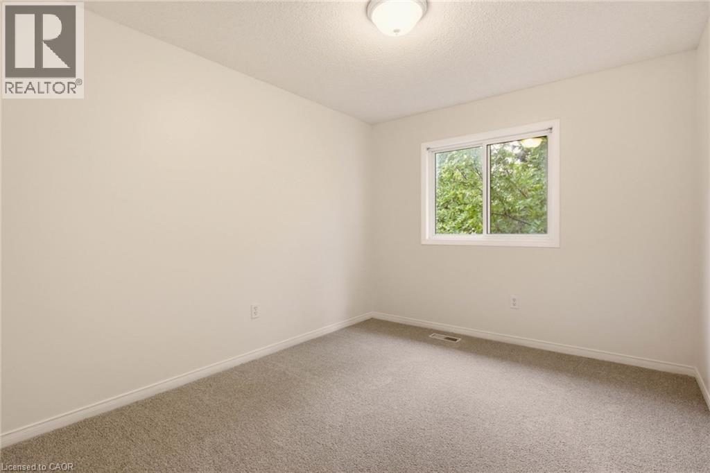 2 Ireland Place, Guelph, Ontario  N1E 7C2 - Photo 21 - 40840176