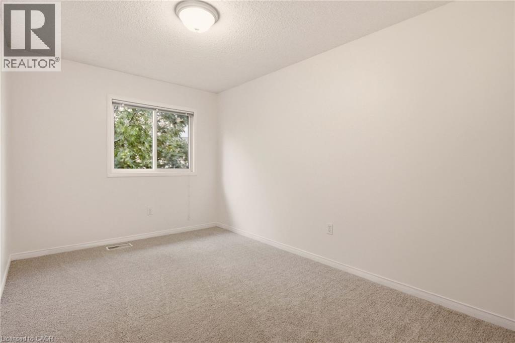 2 Ireland Place, Guelph, Ontario  N1E 7C2 - Photo 25 - 40840176