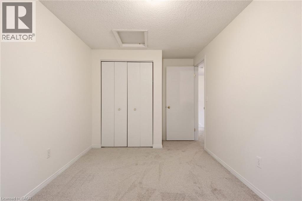 2 Ireland Place, Guelph, Ontario  N1E 7C2 - Photo 26 - 40840176