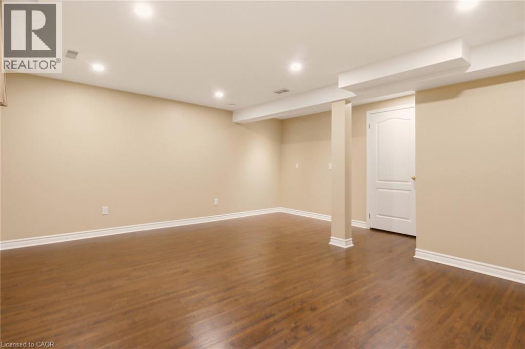 2 Ireland Place, Guelph, Ontario  N1E 7C2 - Photo 29 - 40840176