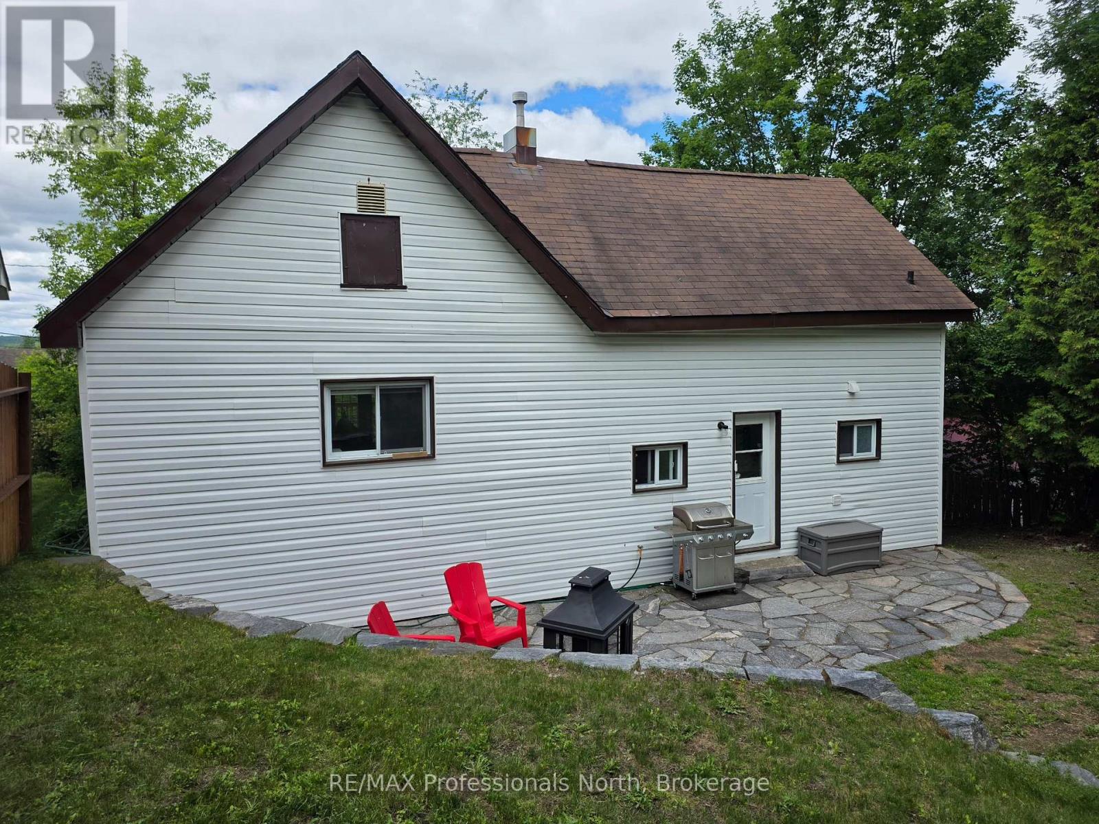 6 Dufferin Street N, Huntsville, Ontario  P1H 1X3 - Photo 29 - X13462246