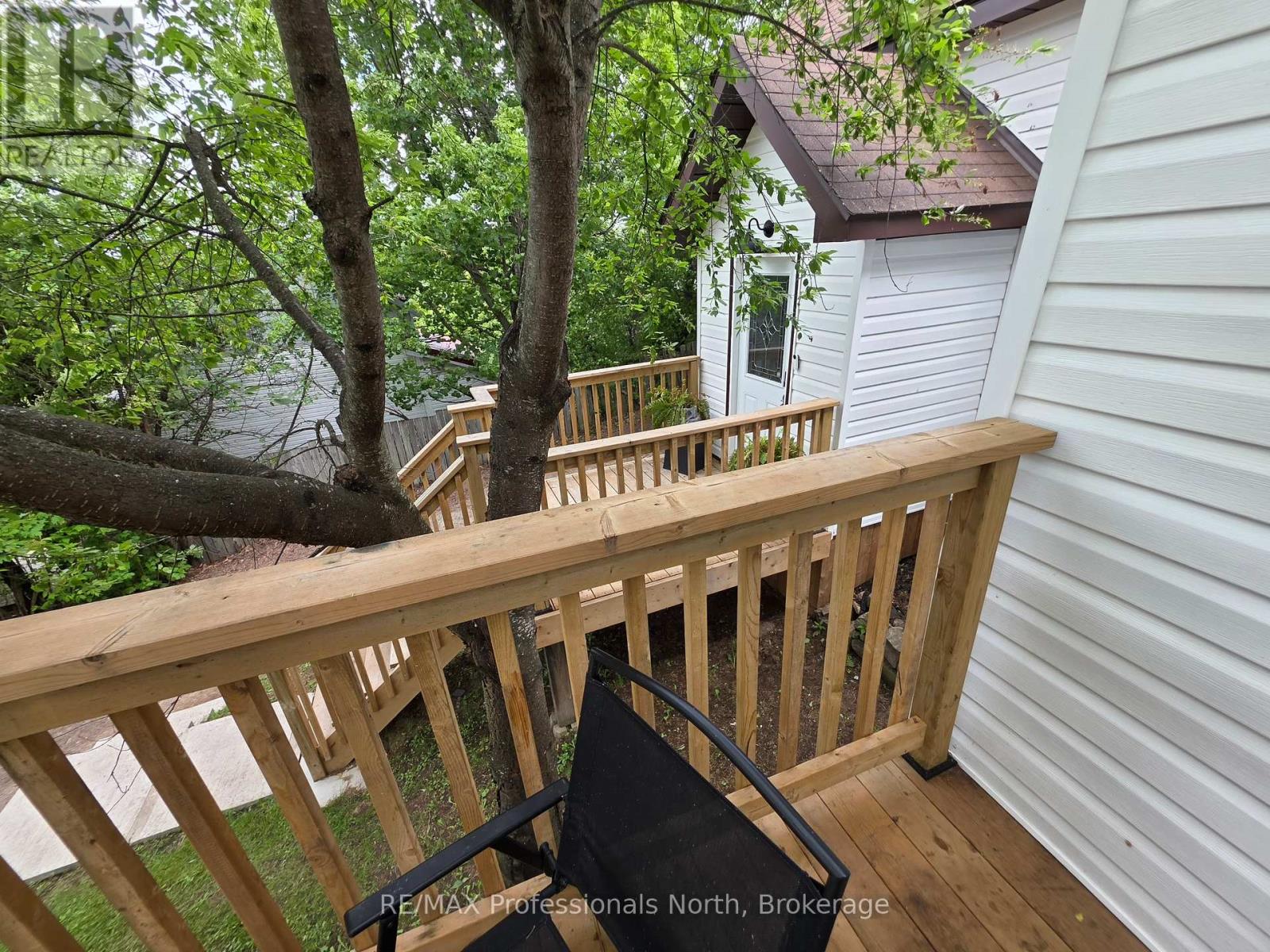 6 Dufferin Street N, Huntsville, Ontario  P1H 1X3 - Photo 4 - X13462246