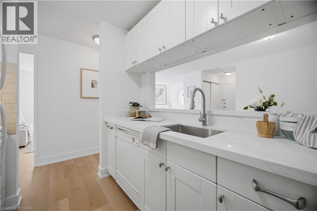 1450 Glen Abbey Gate Unit# 532, Oakville, Ontario  L6M 2V7 - Photo 14 - 40841075