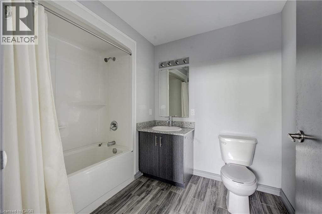 275 Larch Street Unit# G105, Waterloo, Ontario  N2L 3R2 - Photo 15 - 40840457