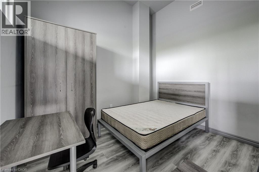 275 Larch Street Unit# G105, Waterloo, Ontario  N2L 3R2 - Photo 17 - 40840457