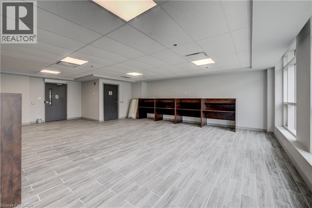 275 Larch Street Unit# G105, Waterloo, Ontario  N2L 3R2 - Photo 22 - 40840457