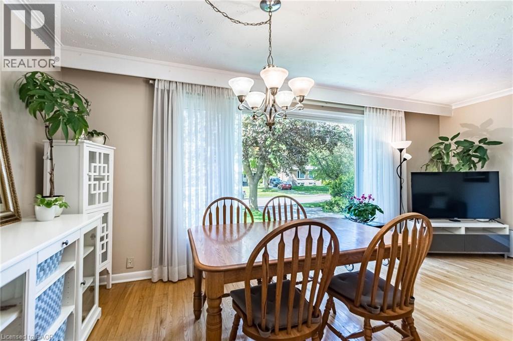 1293 Daimler Road, Mississauga, Ontario  L5J 3T3 - Photo 11 - 40840062