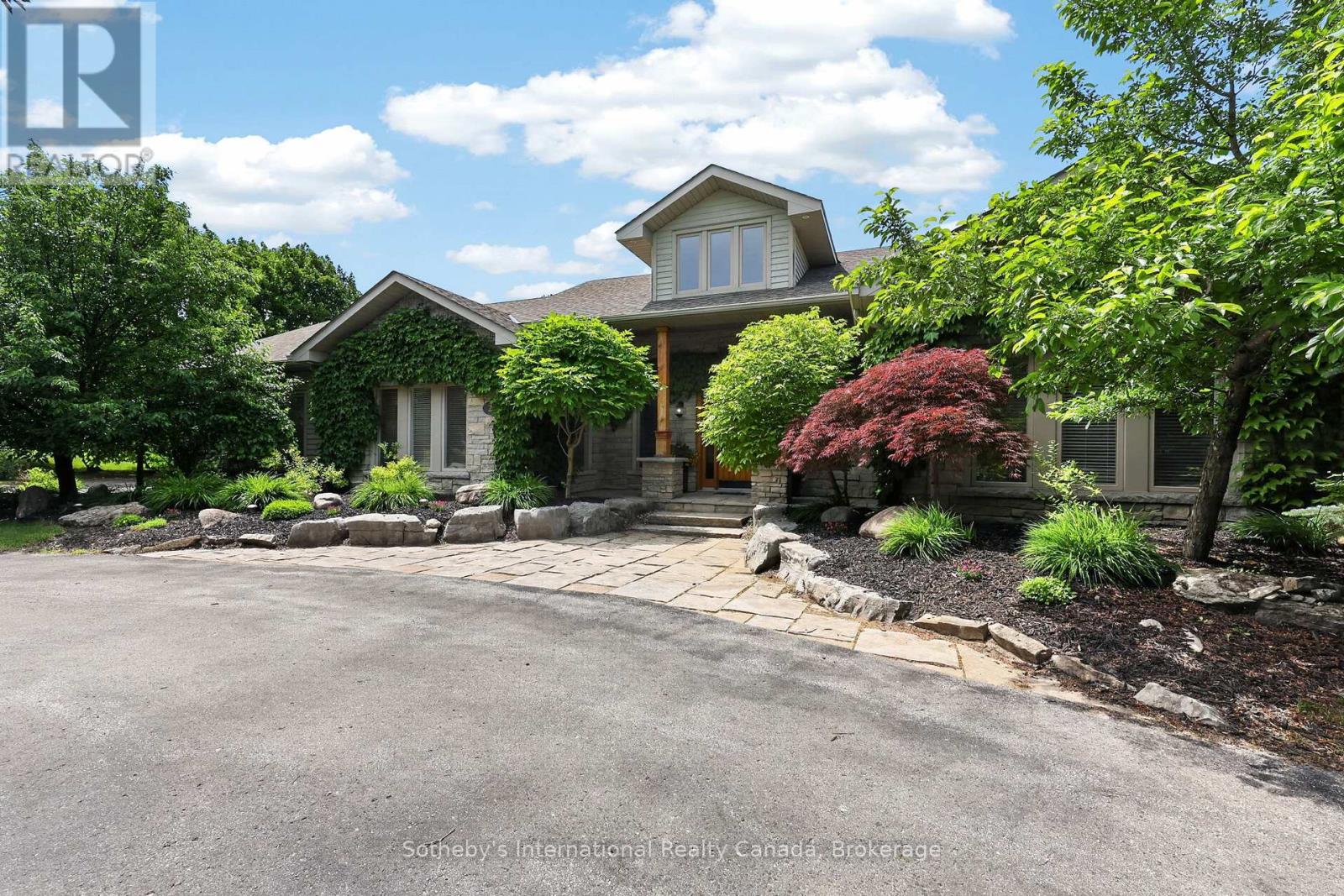 2 Evergreen Road, Collingwood, Ontario  L9Y 5A8 - Photo 4 - S13463012