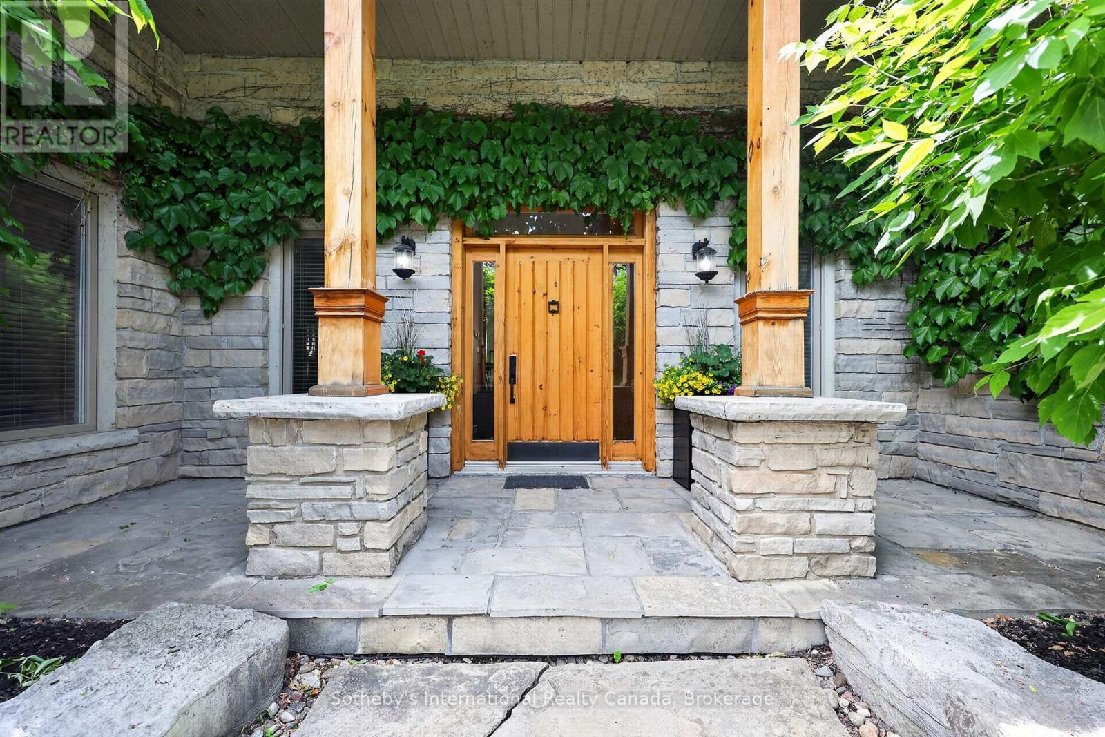 2 Evergreen Road, Collingwood, Ontario  L9Y 5A8 - Photo 6 - S13463012