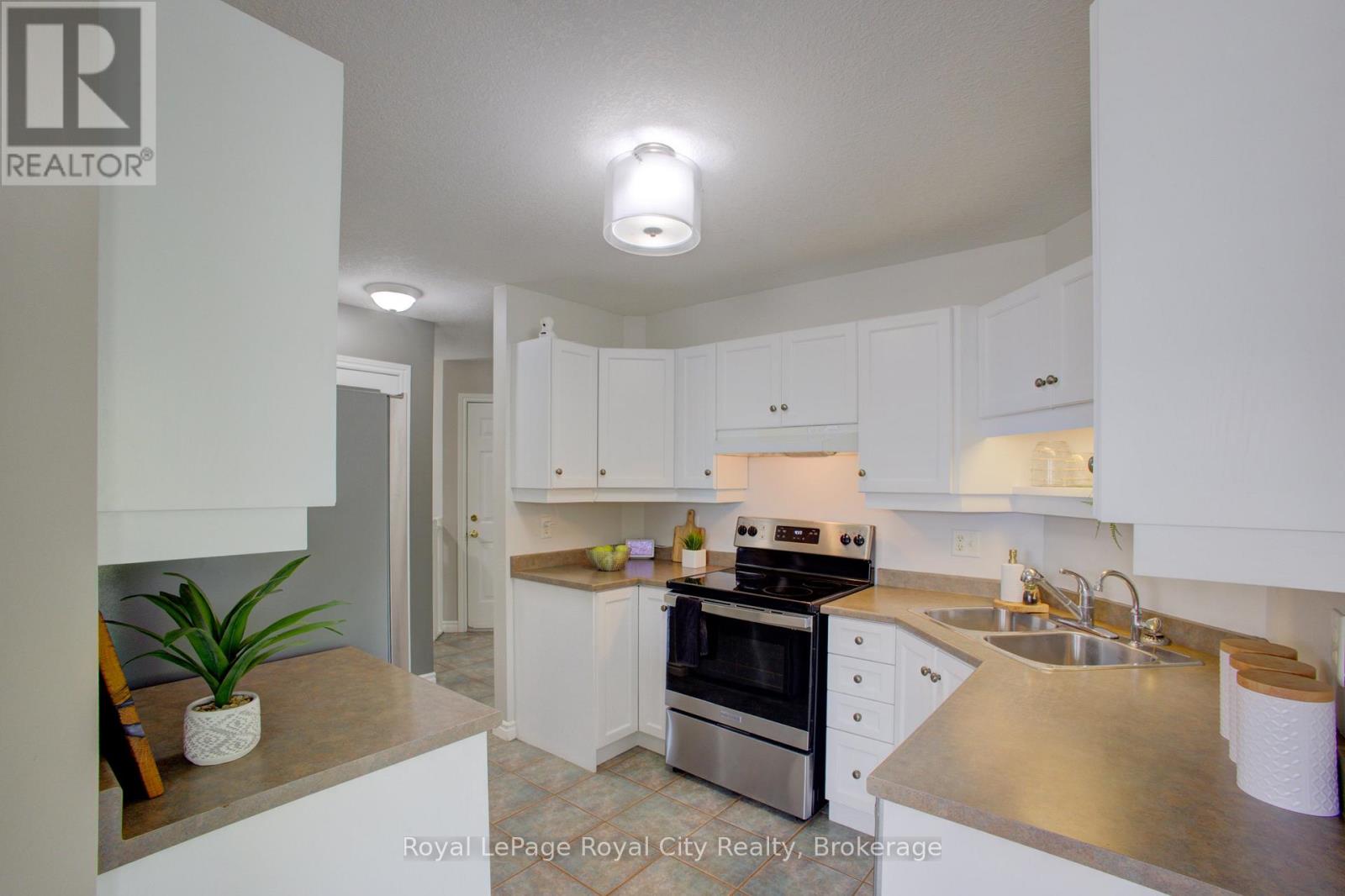 830 Scotland Street, Centre Wellington, Ontario  N1M 3R9 - Photo 16 - X13463028