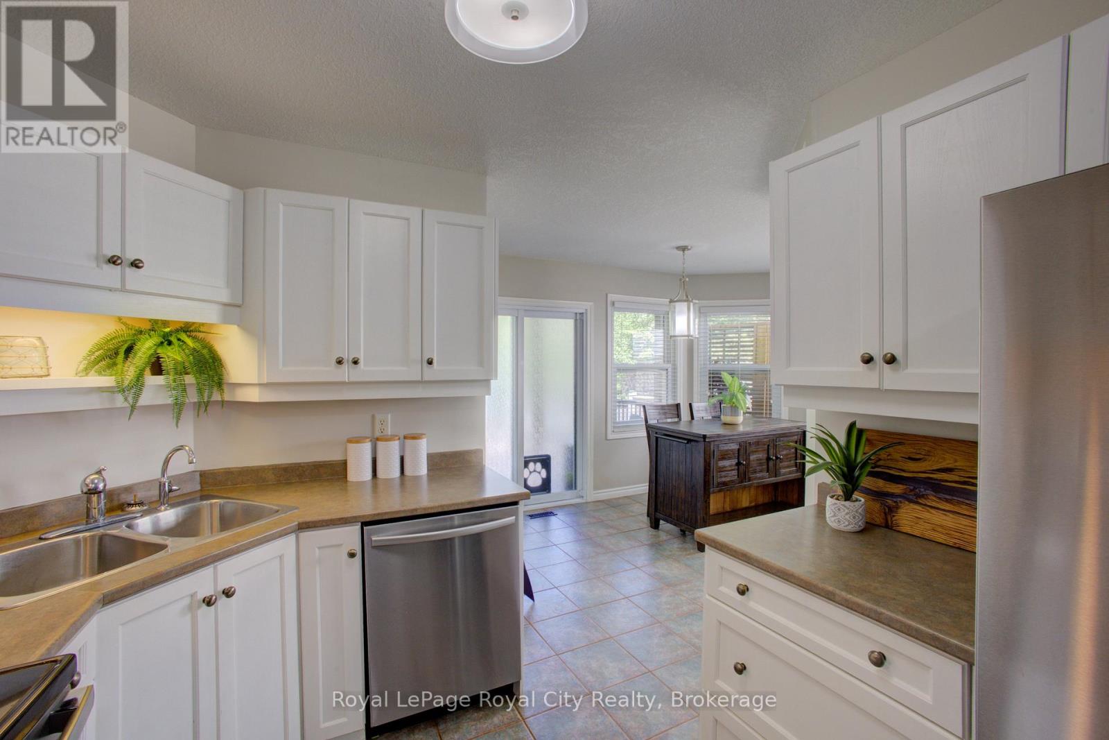 830 Scotland Street, Centre Wellington, Ontario  N1M 3R9 - Photo 19 - X13463028