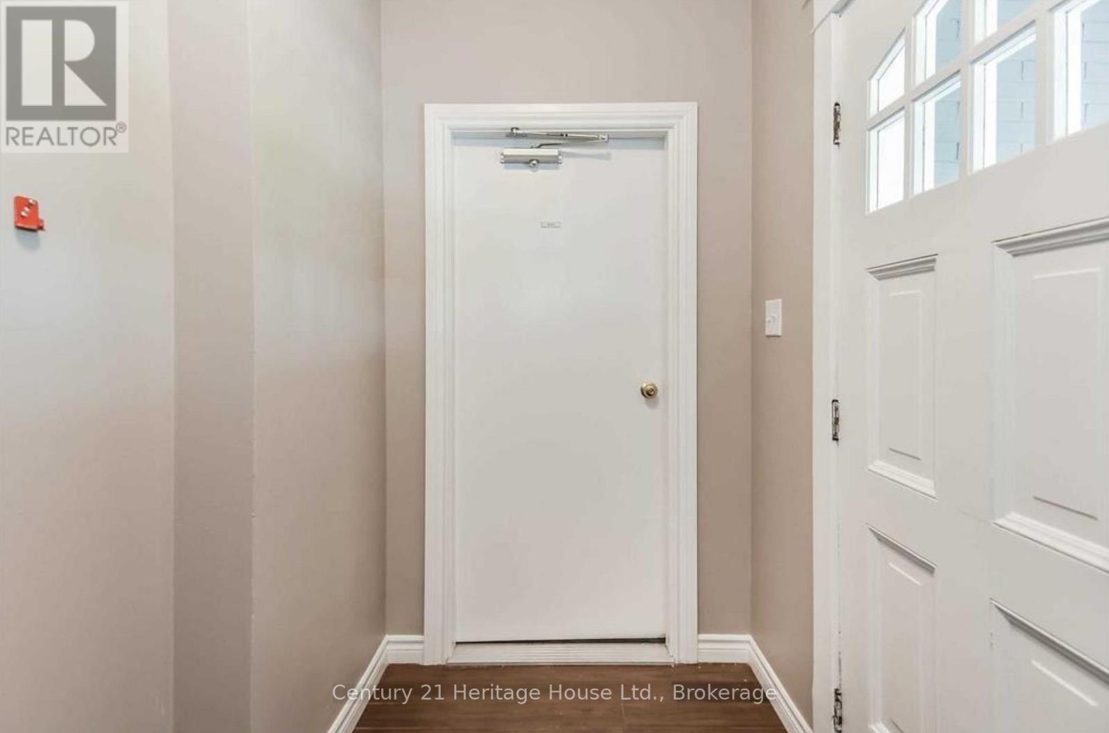 153 St Andrews Street, Cambridge, Ontario  N1S 1N2 - Photo 11 - X13463076