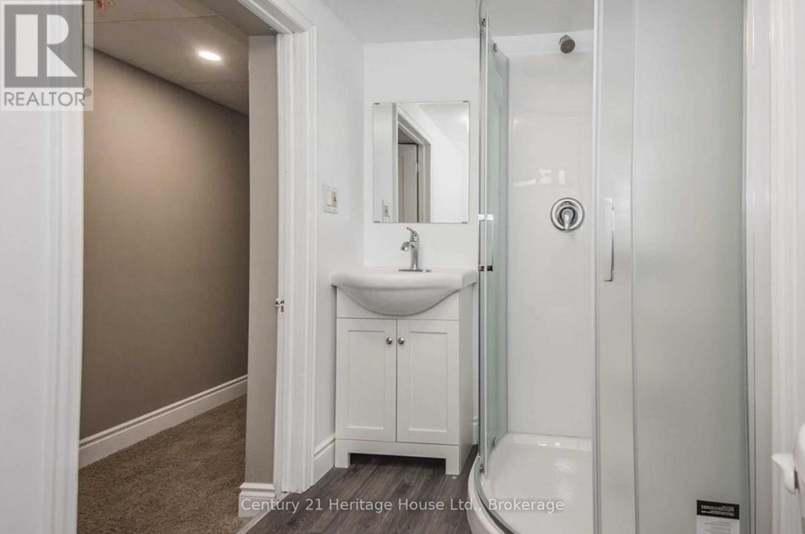 153 St Andrews Street, Cambridge, Ontario  N1S 1N2 - Photo 28 - X13463076
