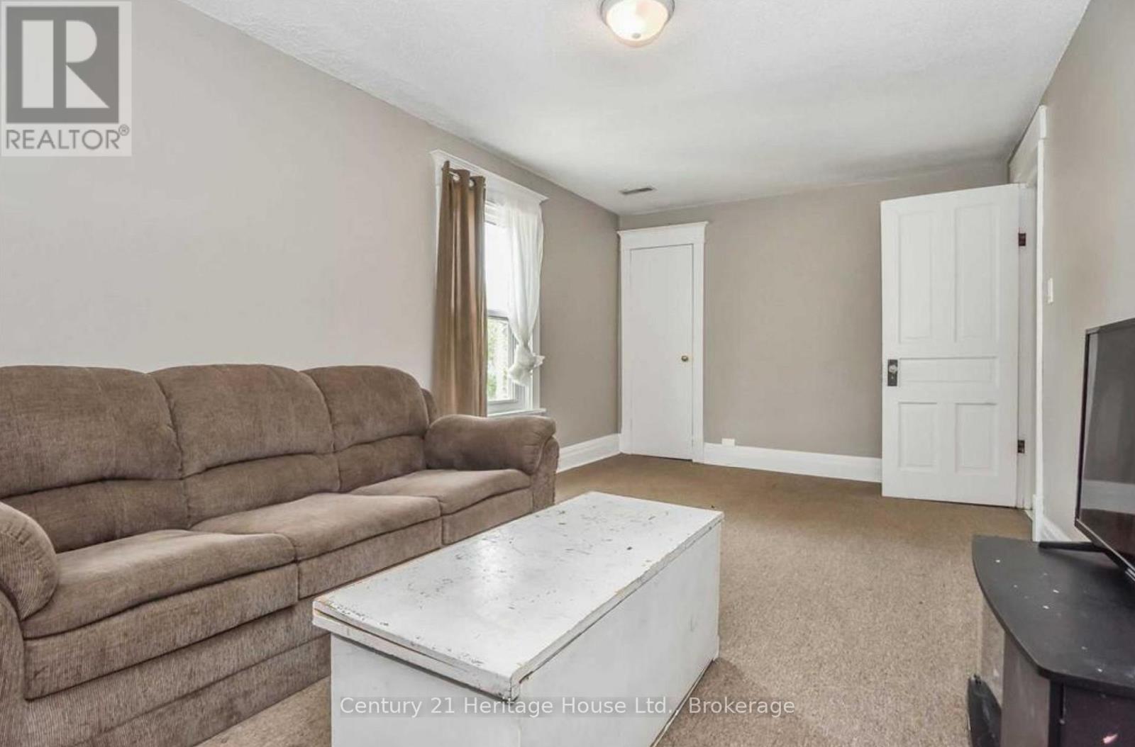 153 St Andrews Street, Cambridge, Ontario  N1S 1N2 - Photo 7 - X13463076