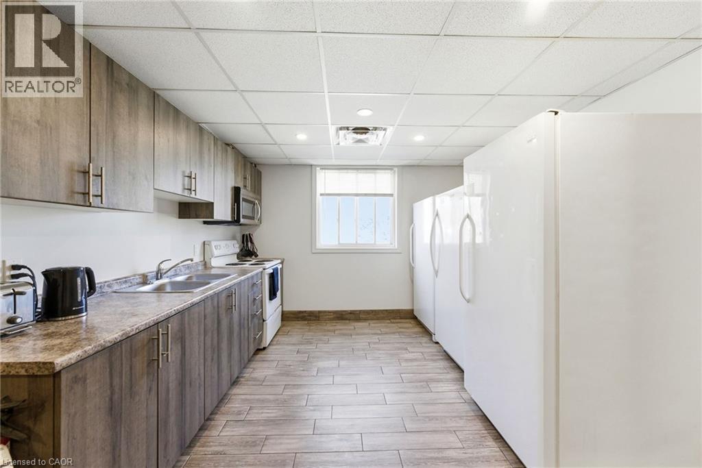 1745 King Street E, Hamilton, Ontario  L8K 1V6 - Photo 28 - 40841219