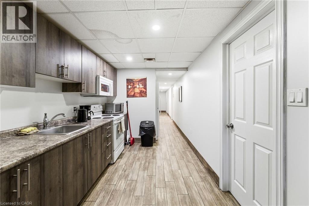 1745 King Street E, Hamilton, Ontario  L8K 1V6 - Photo 40 - 40841219
