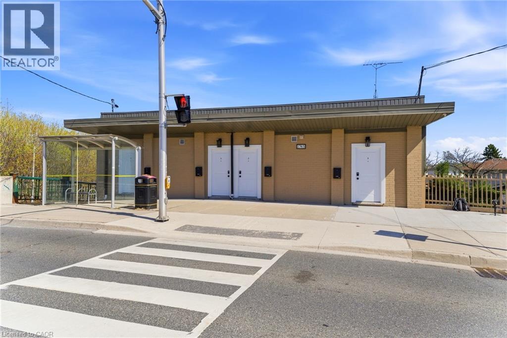 1745 King Street E, Hamilton, Ontario  L8K 1V6 - Photo 11 - 40841205