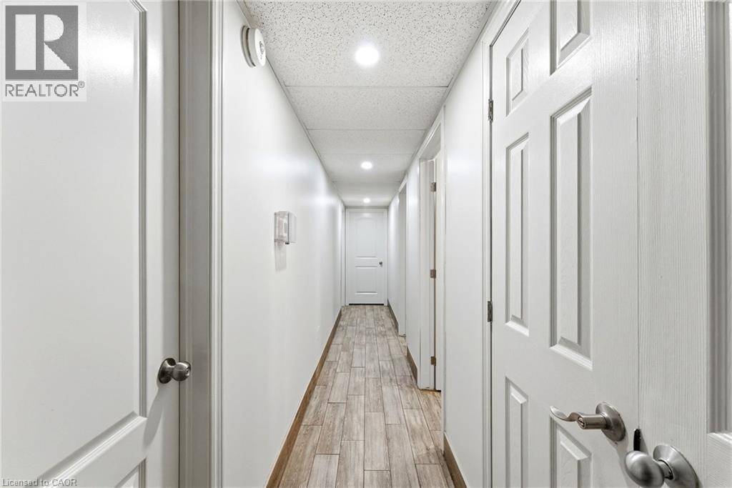 1745 King Street E, Hamilton, Ontario  L8K 1V6 - Photo 13 - 40841205