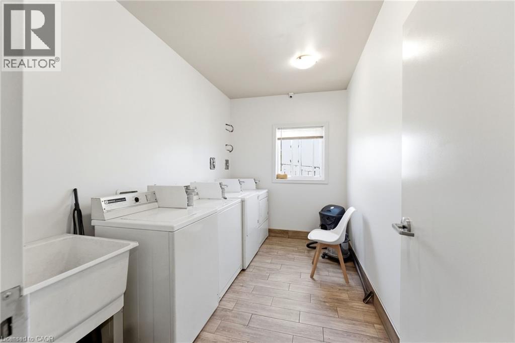 1745 King Street E, Hamilton, Ontario  L8K 1V6 - Photo 38 - 40841205