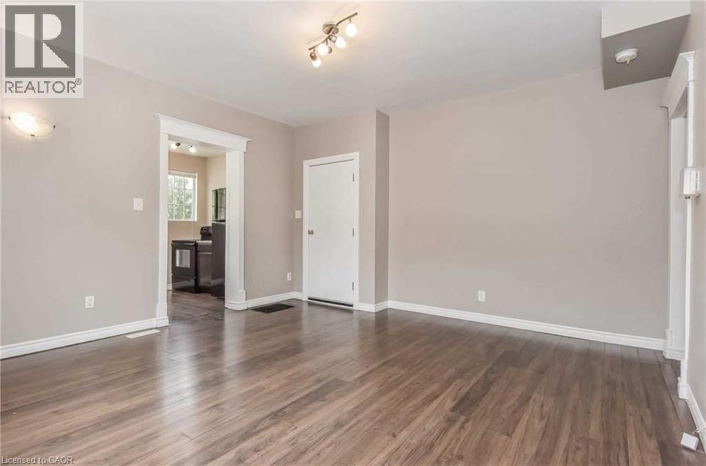 153 St Andrews Street, Cambridge, Ontario  N1S 1N2 - Photo 12 - 40841201