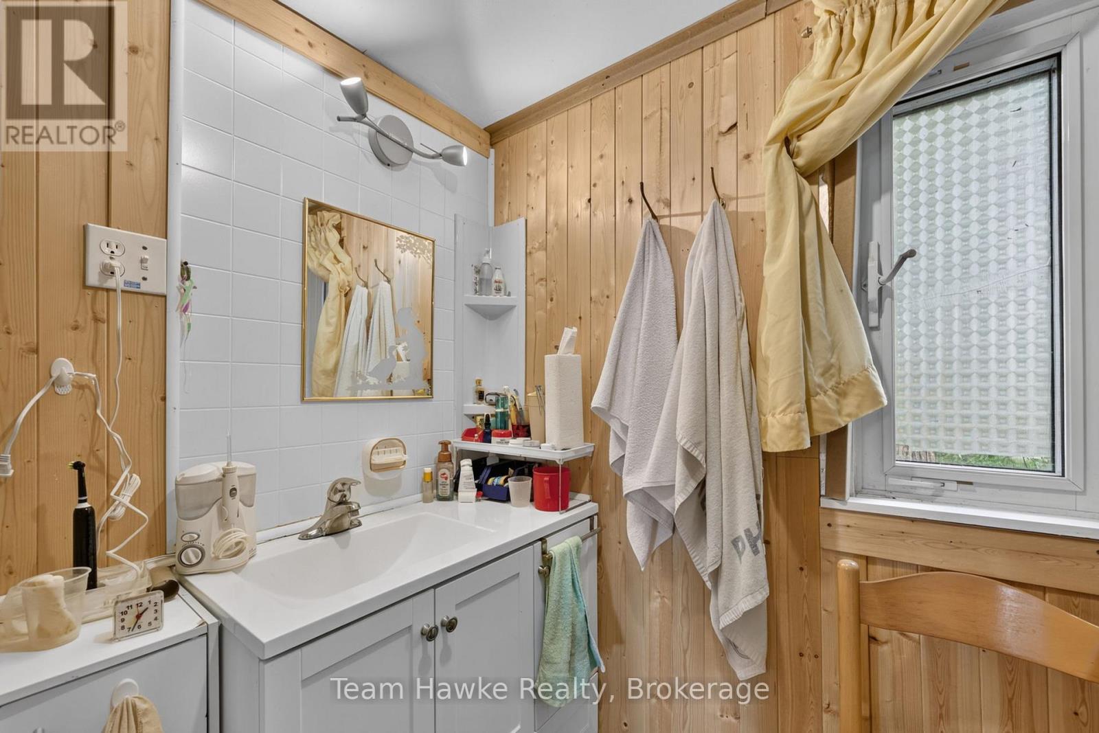 32 Long Point Road, Tay, Ontario  L0K 2C0 - Photo 14 - S13463114