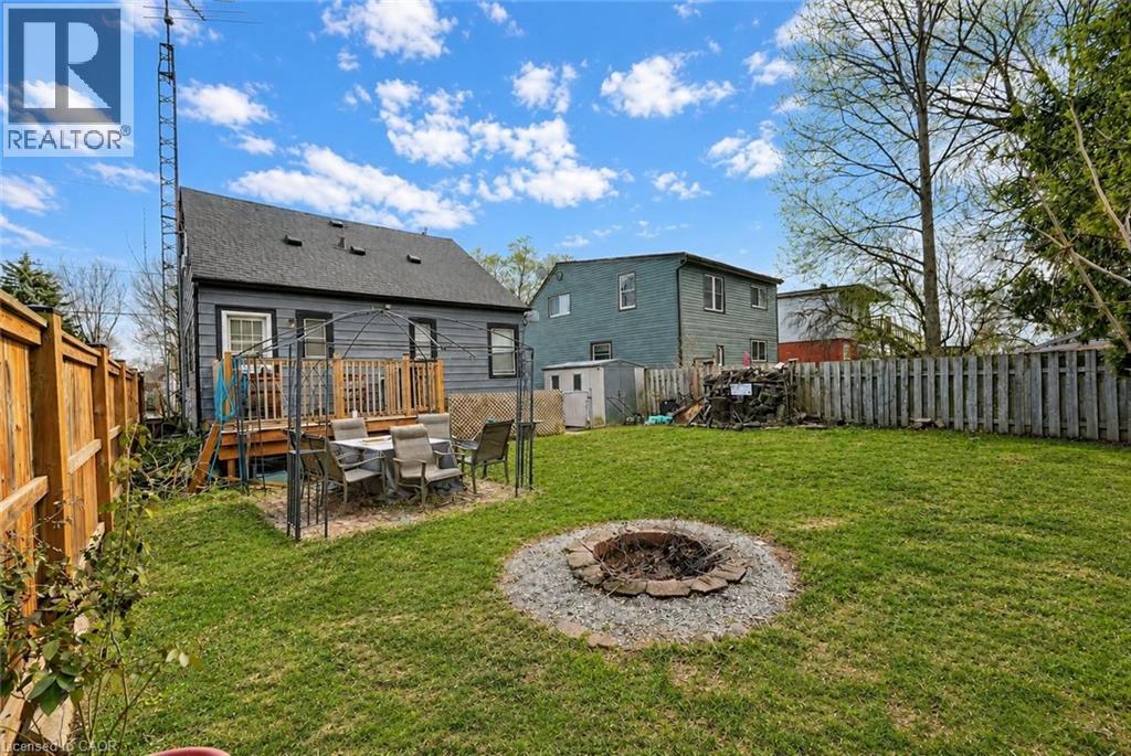 85 Grass Avenue, St. Catharines, Ontario  L2R 1T2 - Photo 2 - 40840808