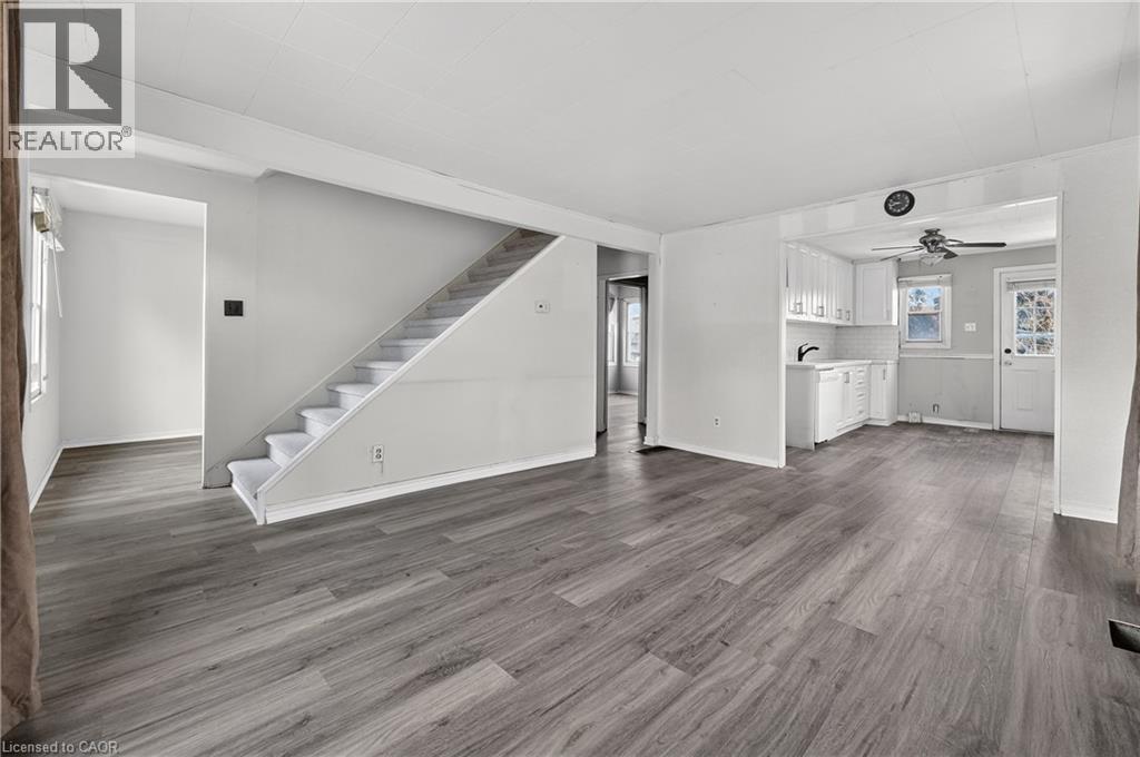 85 Grass Avenue, St. Catharines, Ontario  L2R 1T2 - Photo 6 - 40840808