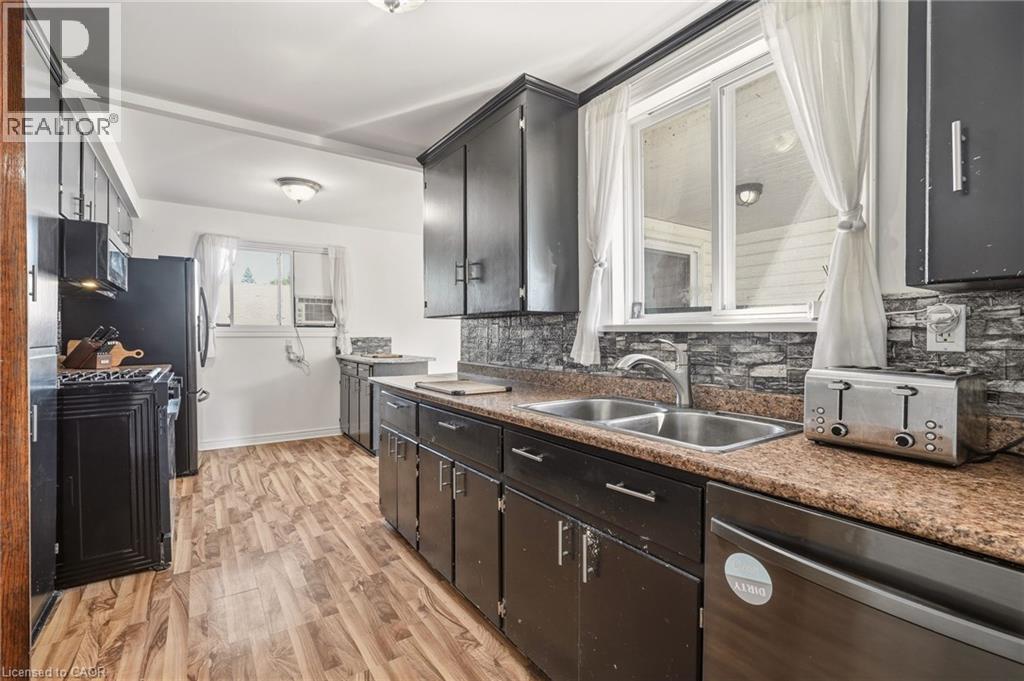 422 Lock Street W, Dunnville, Ontario  N1A 1V6 - Photo 10 - 40839276