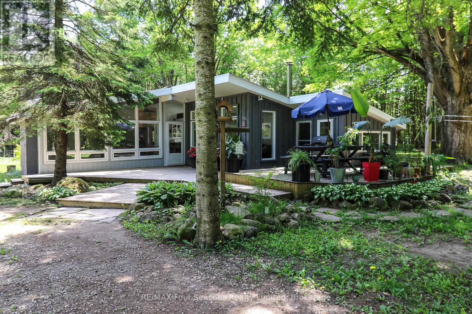 354515 Osprey Artemesia Rr 4 Road, Grey Highlands, Ontario  N0C 1E0 - Photo 39 - X13463298