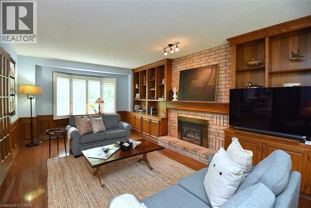 34 Howard Boulevard, Waterdown, Ontario  L8B 0G3 - Photo 10 - 40840763
