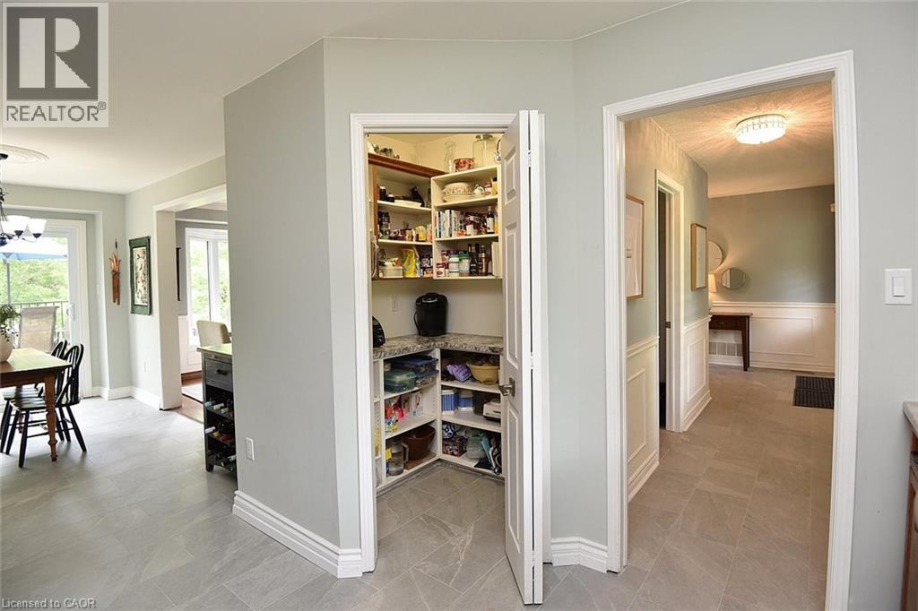34 Howard Boulevard, Waterdown, Ontario  L8B 0G3 - Photo 19 - 40840763